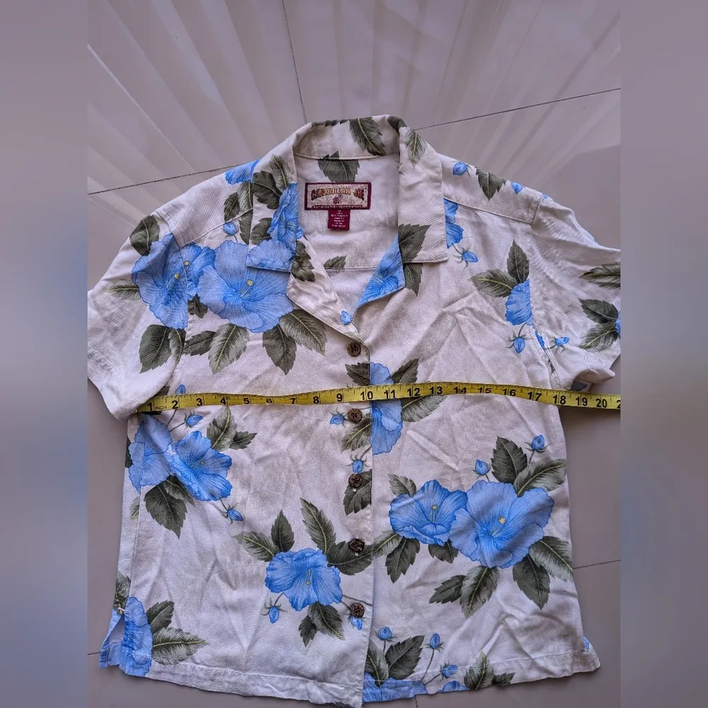 Caribbean Joe Women's Hawaiian Shirt Tropical Floral Sheer Rayon Size M Button - Image 9