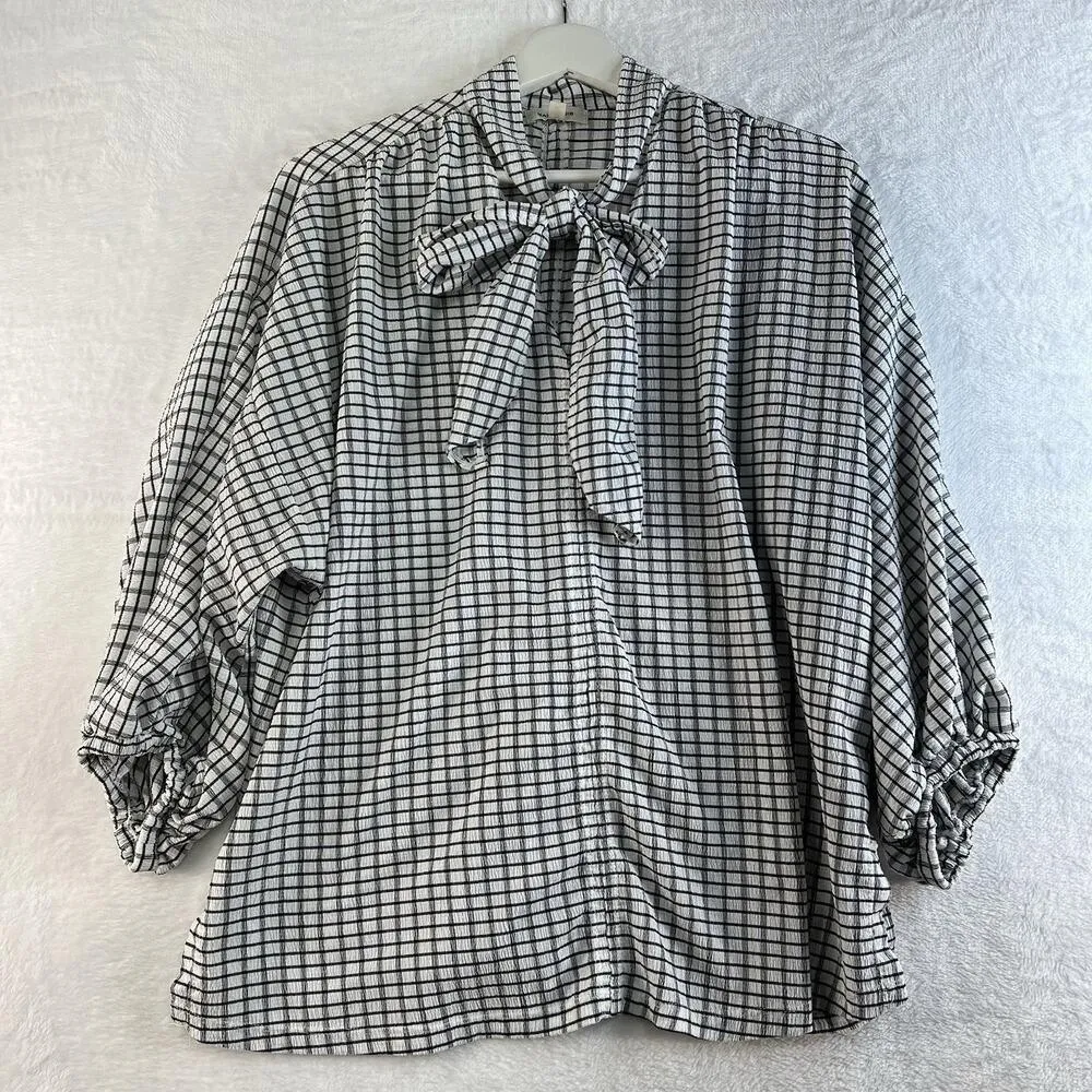 Max Studio 1X Top V-Neck Blouse Tie Neck Crepe White Black Plaid 3/4 Sleeve - Image 2