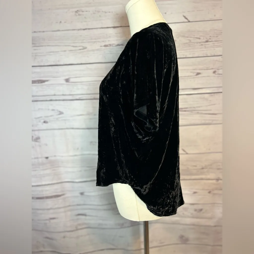 Used Madewell Oversized Black Velvet Short Sleeve Top Women’s Size XS - Image 3