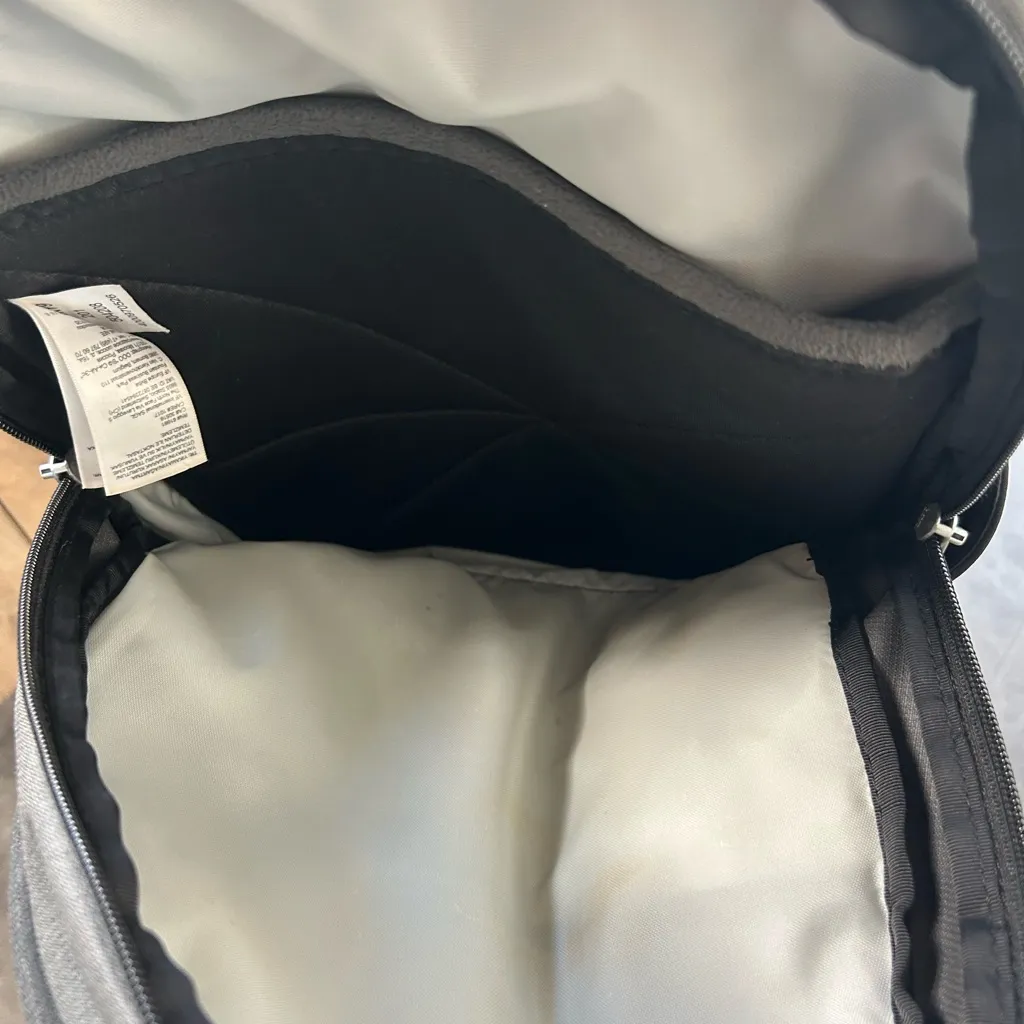 The North Face Isabella 17L Women's Asphalt Grey Backpack Daypack bag travel - Image 4