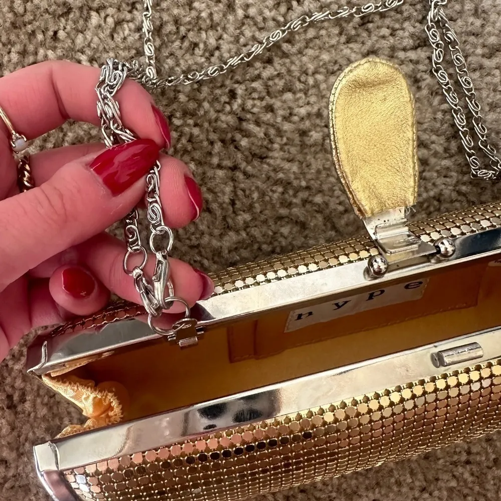 Hype Gold Disco Ball Chain Cylinder Purse - Image 4