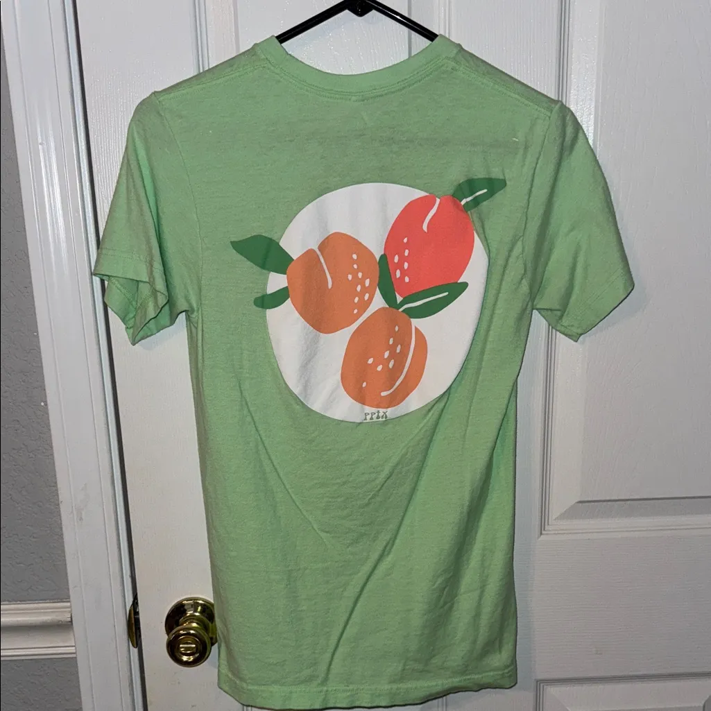 Boutique Green 'Just Peachy' Graphic T - Image 2