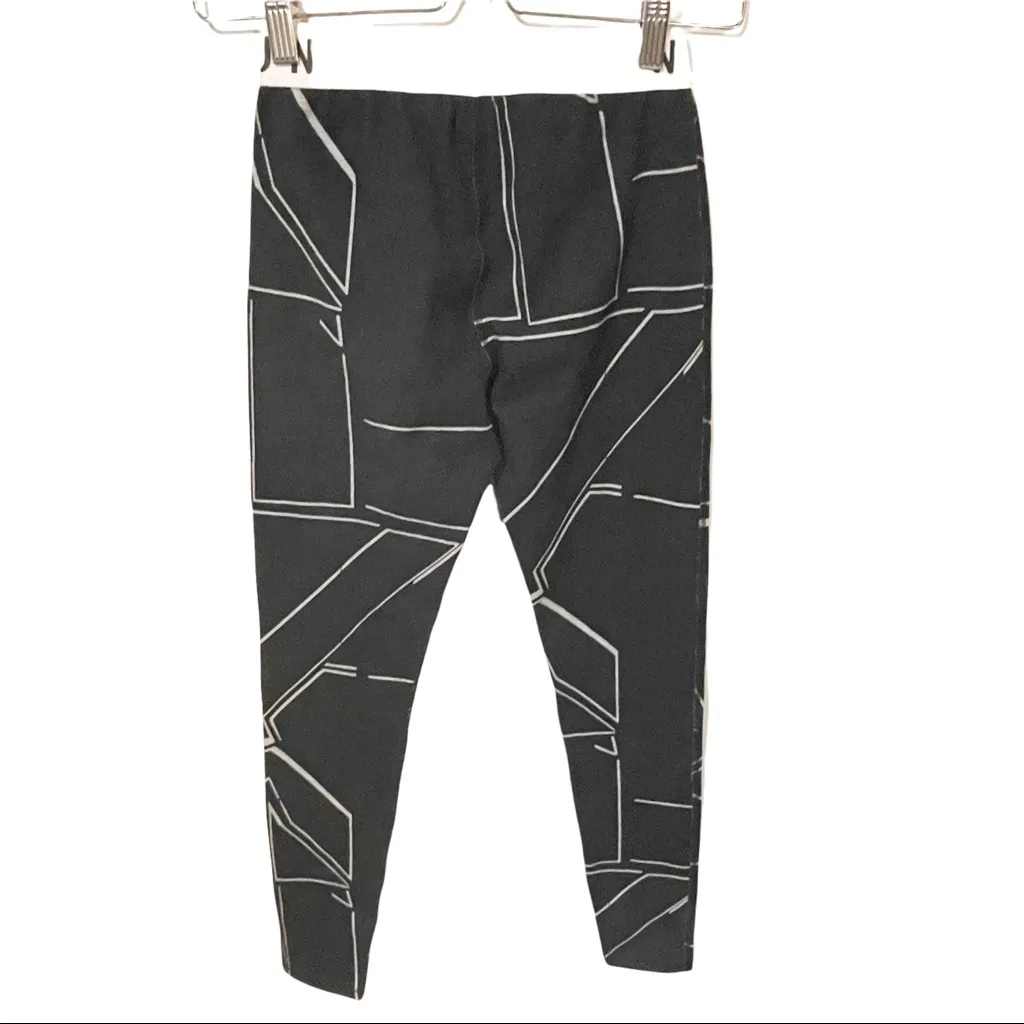 Under Armour‎ Womens XS Black Abstract Geometric Print Athletic Workout Legging - Image 3