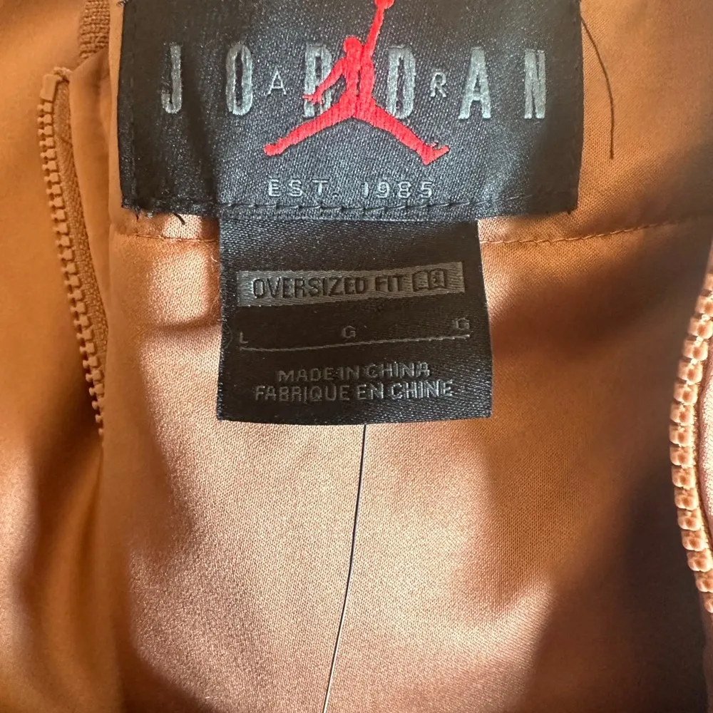 Nike Air Jordan Flight Renegade Women’s Bomber Jacket Oversized Copper NEW - Image 6