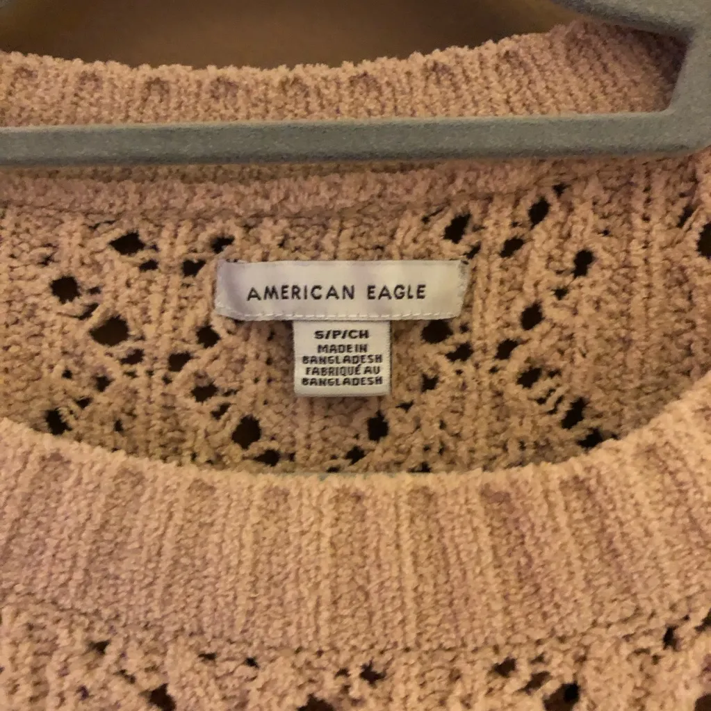 American Eagle‎ chenille Pointelle cropped sweater tan size small - Image 3