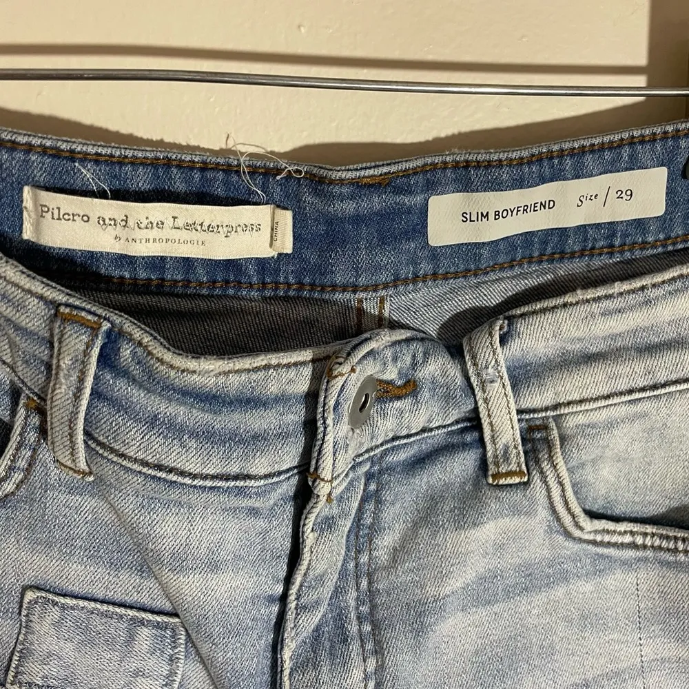 Anthropologie  Pilcro Slim Boyfriend Shorts - Image 9