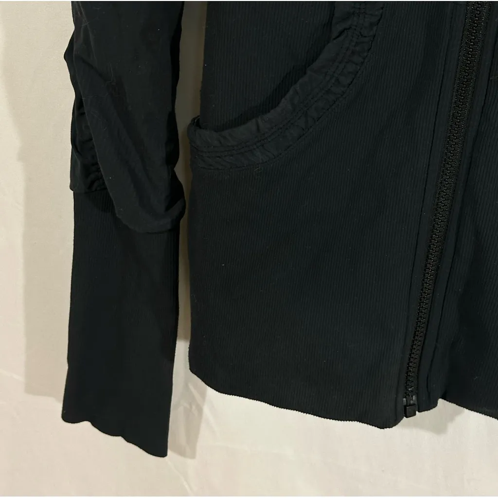 Lululemon Women’s Reversible Dance studio Jacket Black & Charcoal Gray Size 4 - Image 6