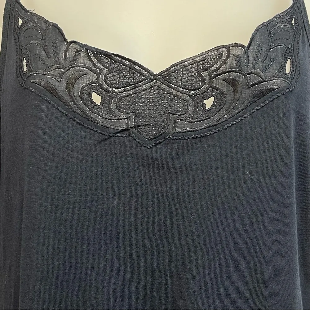 GAP Dark Navy Blue Size L Large Embellished Camisole Top - Image 2