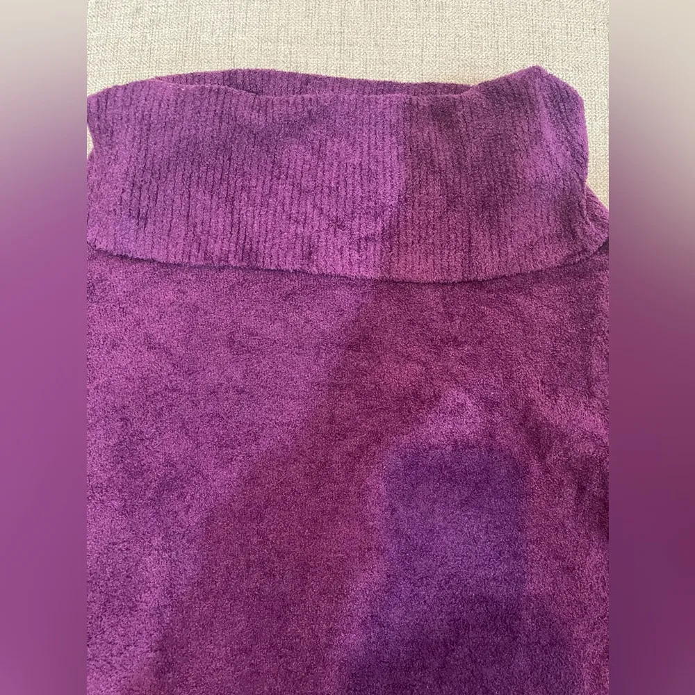 Purple long sweater dress
Size 6 - Image 3