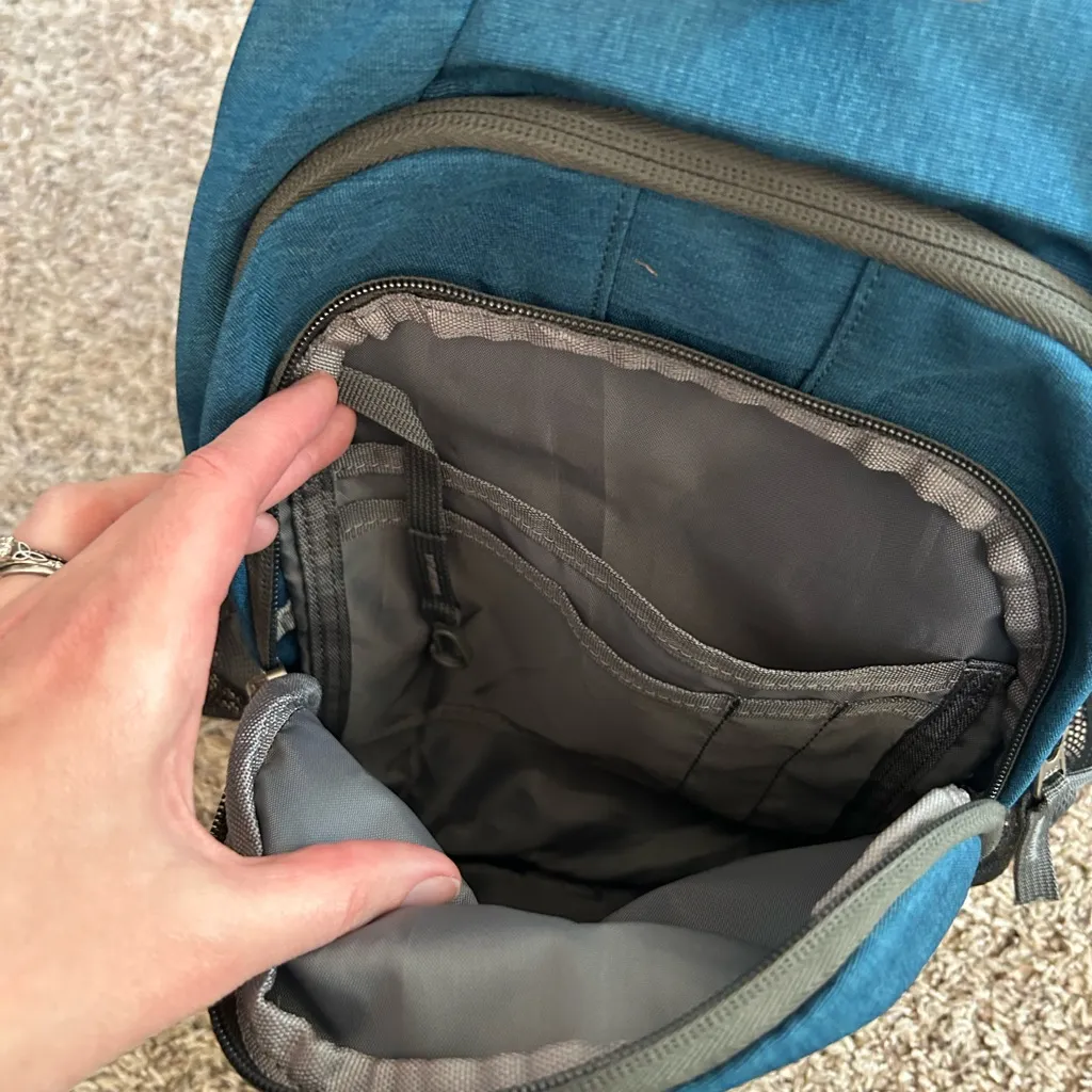 G4Free teal nylon sling backpack adjustable single shoulder strap hanging loop Blue - Image 8