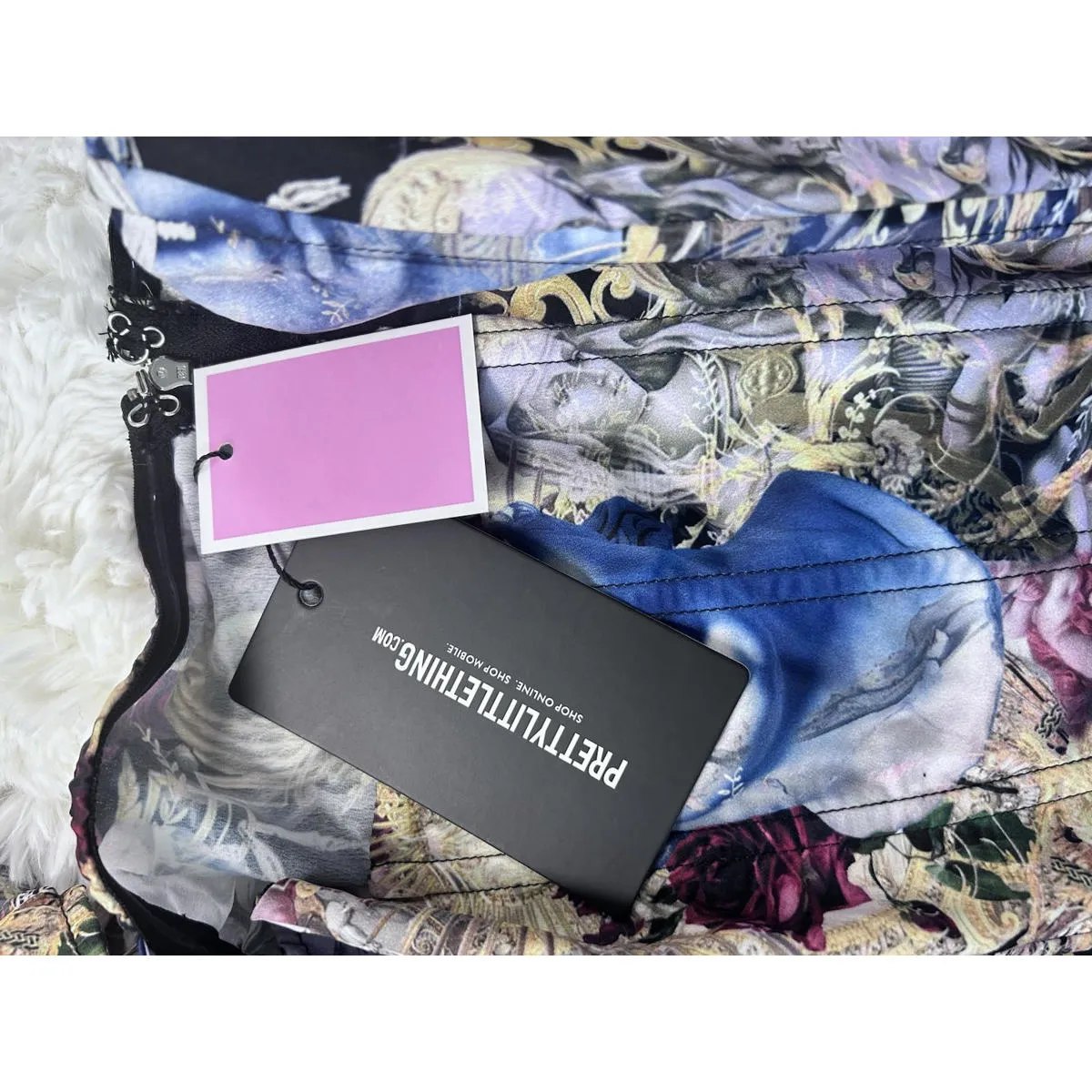 PRETTY LITTLE THING Renaissance Balloon Sleeve Corset Zip Up Top Size 1X New Tag - Image 8