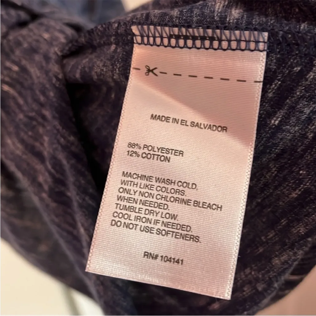 DSG Women's Navy Tank Top Blue Size XL - Image 5