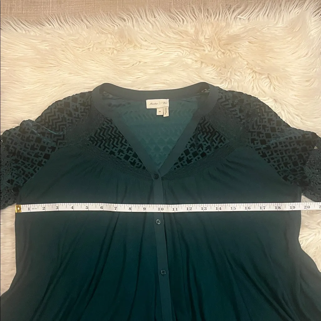 Anthropologie Meadow Rue Surya burnout velvet flowy flutter relaxed swing top XS - Image 10