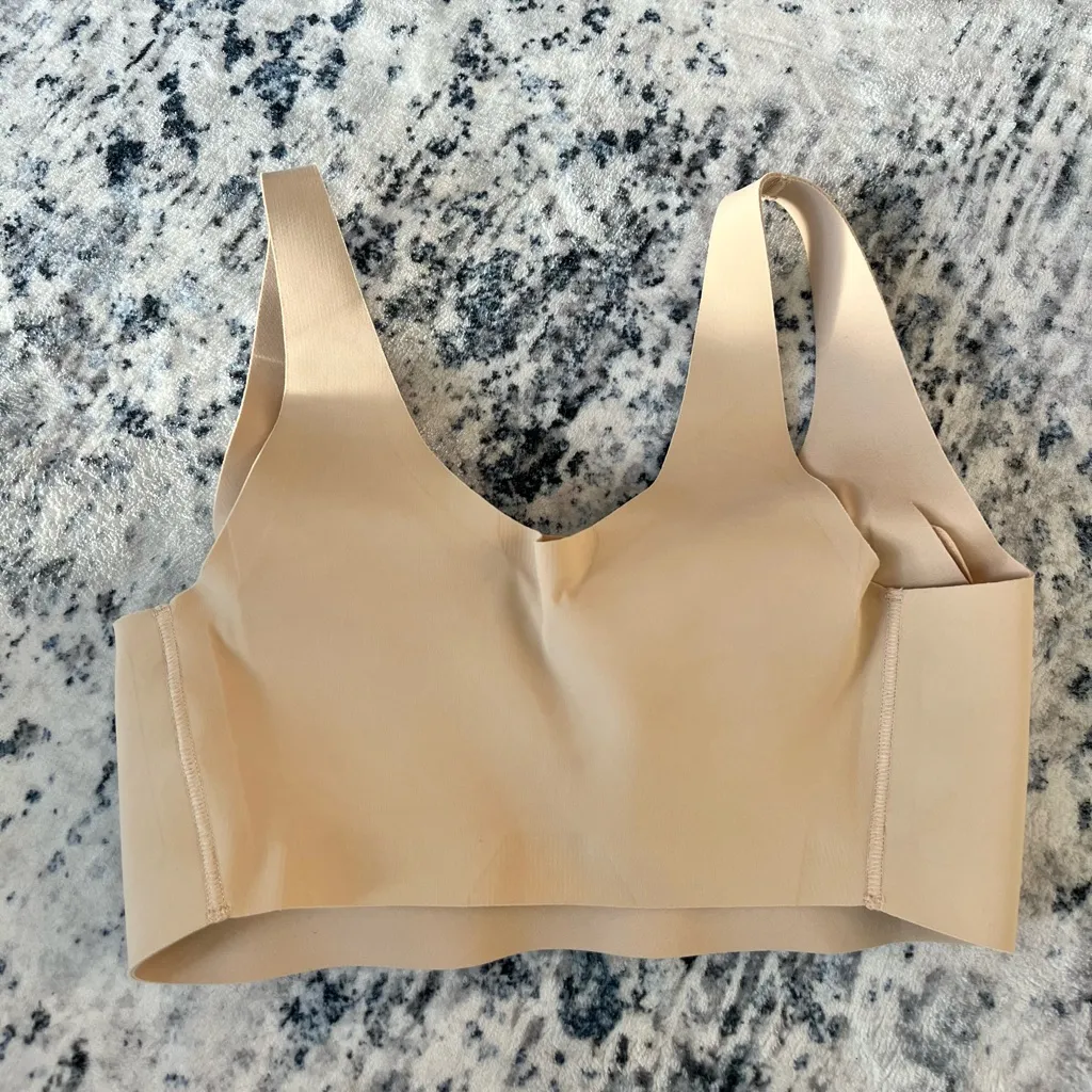 Evelyn Bobbie - Image 3