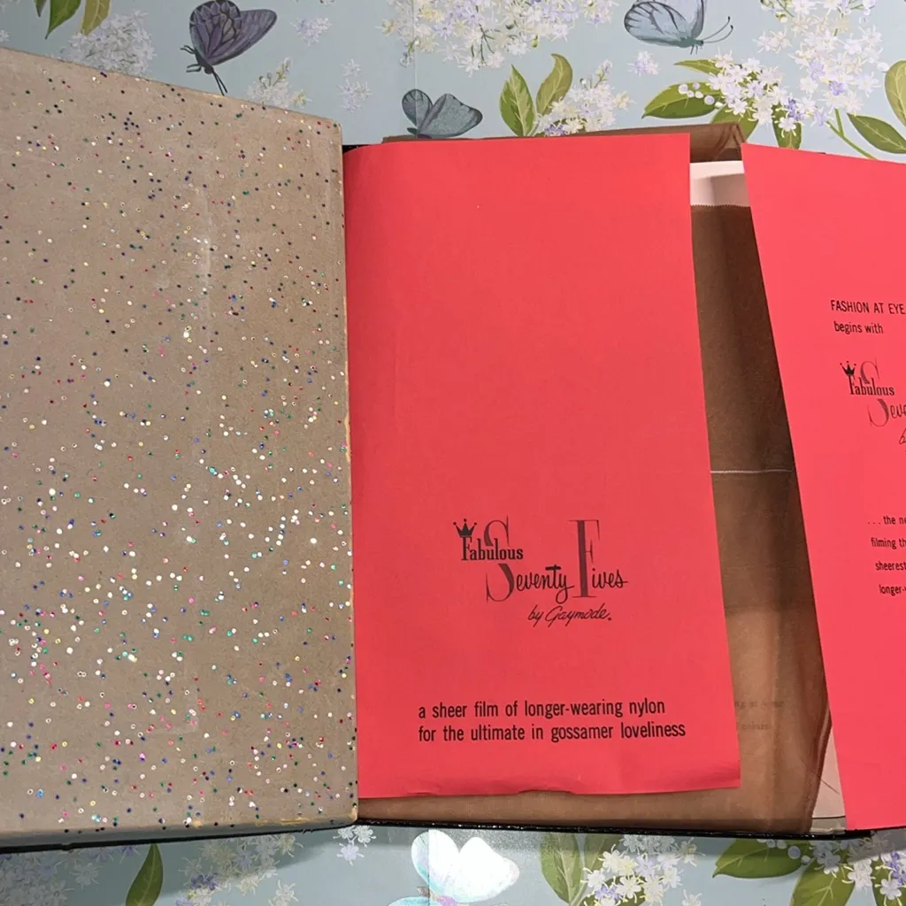 NEW 7 Pairs Vintage Rockabilly Hosiery Socks Collection Pantyhose 60s 70s Nylons - Image 7