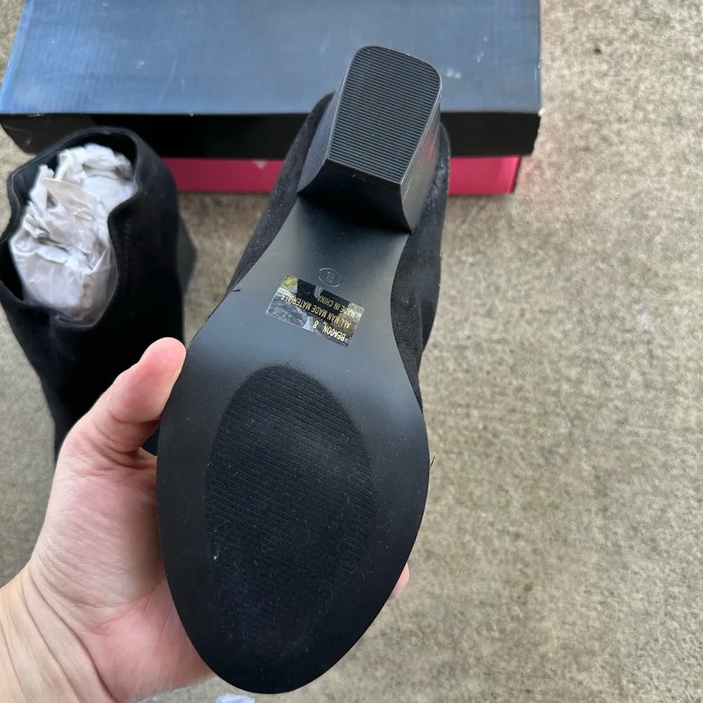 Charlotte Russe Black Ankle Boots size 8 - Image 4