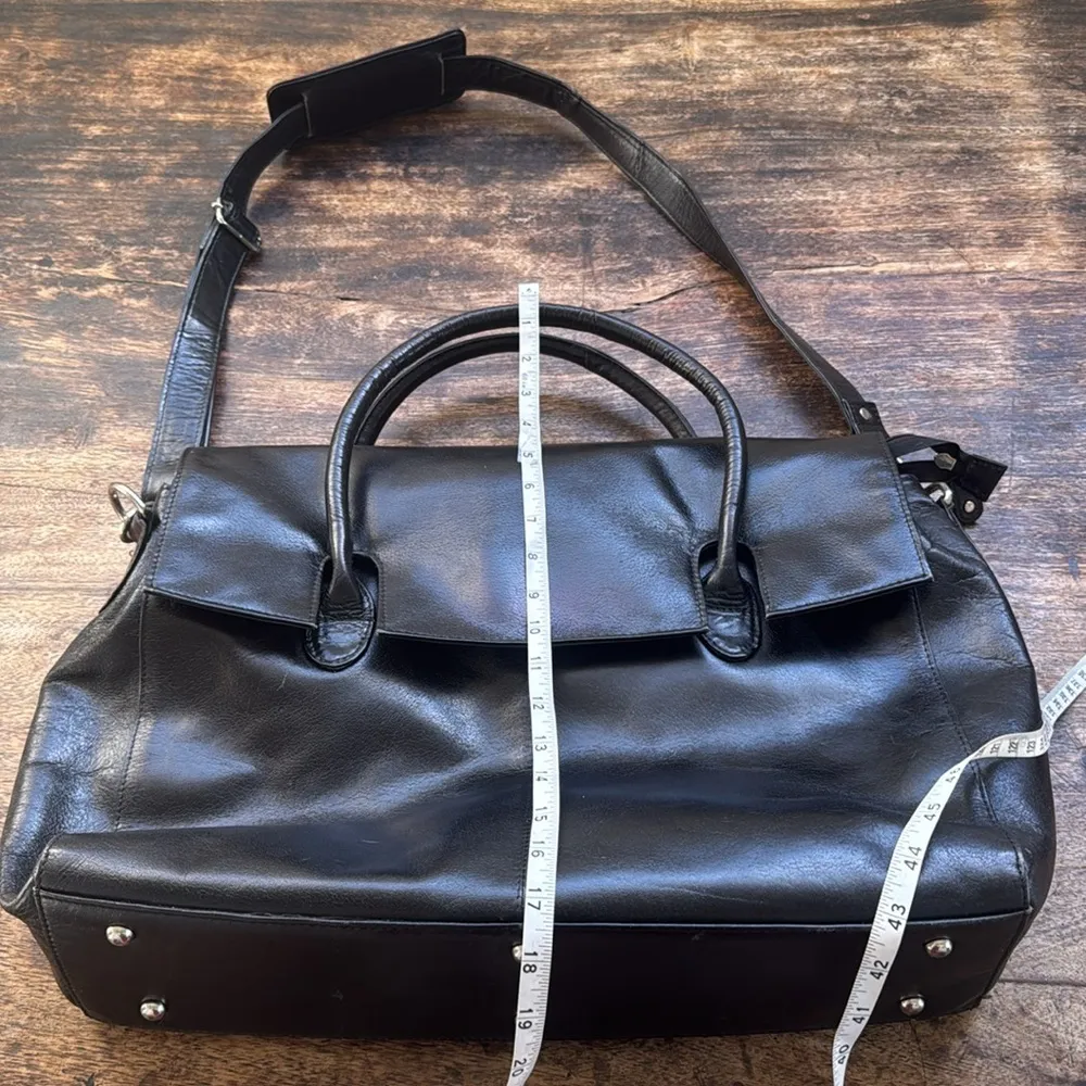 Catwalk collection leather handbag in a Black tote or laptop / overnight bag Black - Image 10