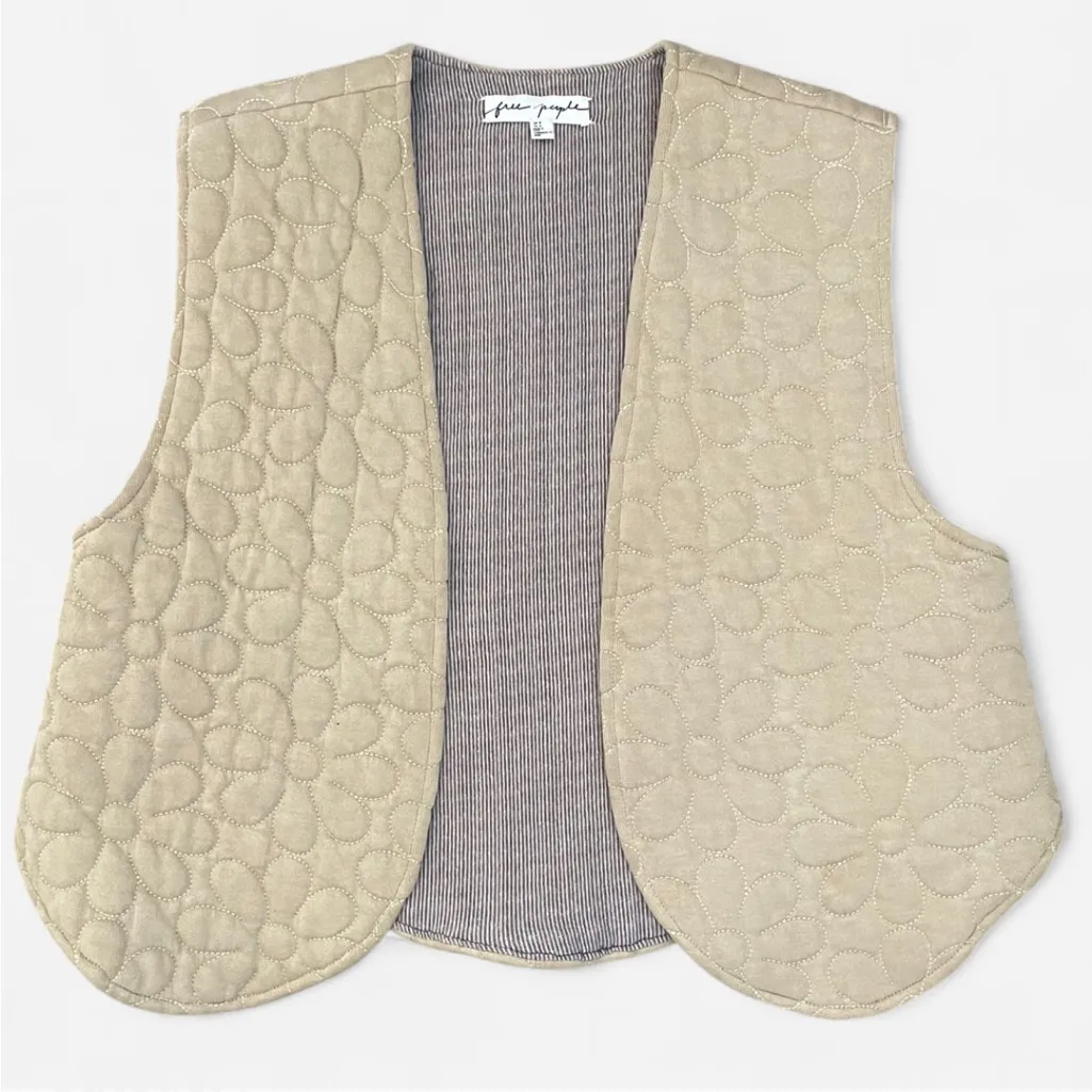 Free People Folk Floral Daisy Vest in Almond - Image 4