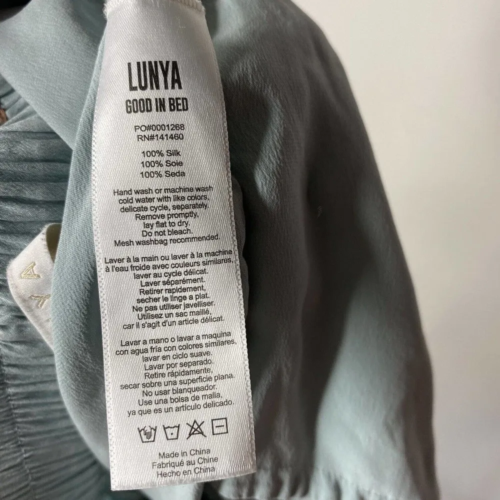 Lunya Washable Silk Button Up Short Set Cumulus Blue Women's XS Pajama - Image 10