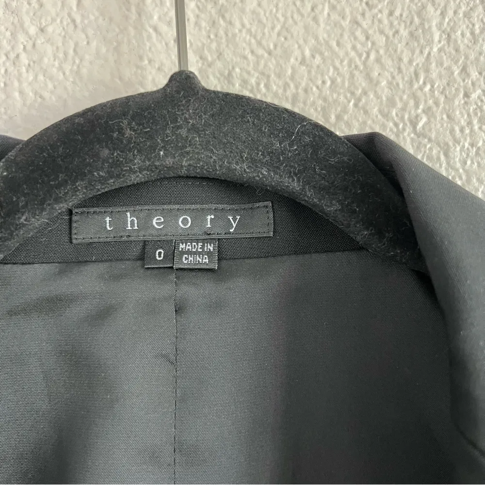 Theory Women’s Gabe B Black Single Button Tailored Suit Jacket Blazer - Image 6