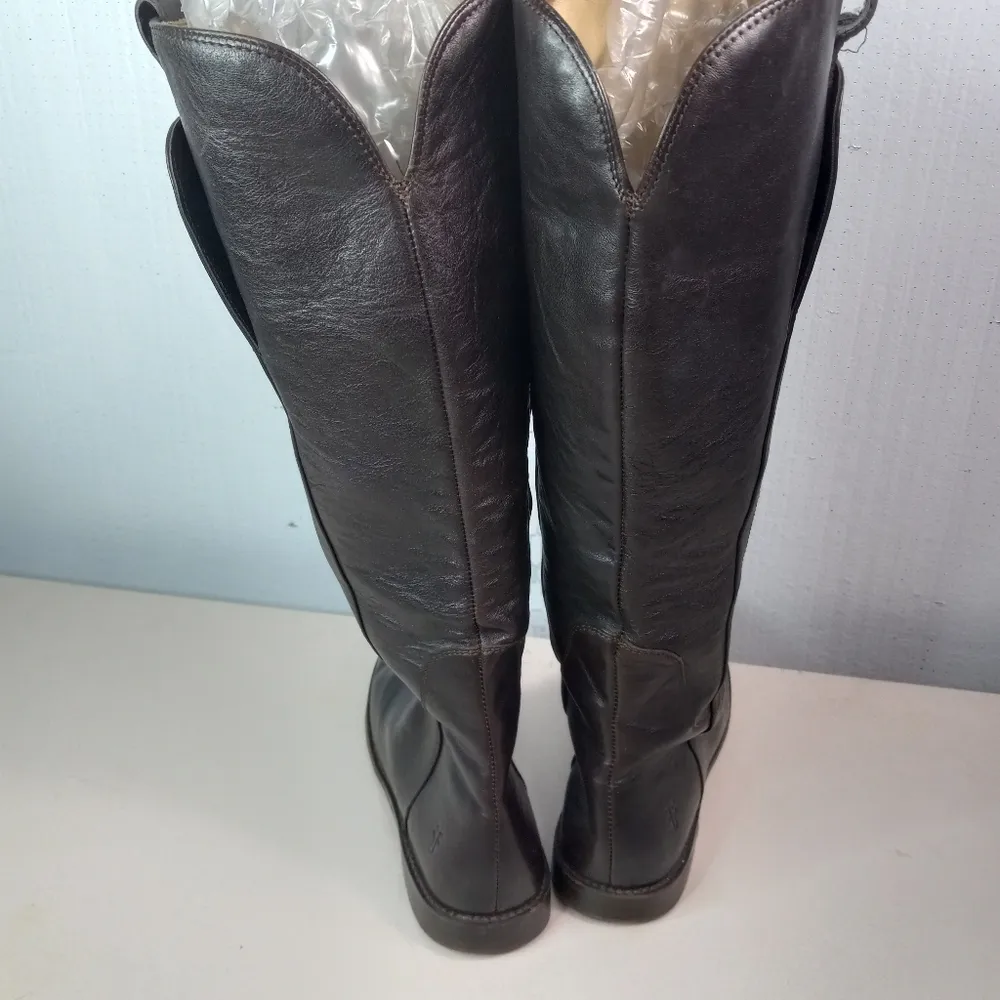 FRYE 9B Women's Supple Black Leather Knee-High Top of the Line Riding Boots - Image 5