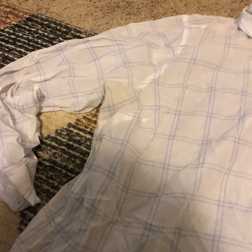 Old Navy Checkered Button Up Shirt - Image 2