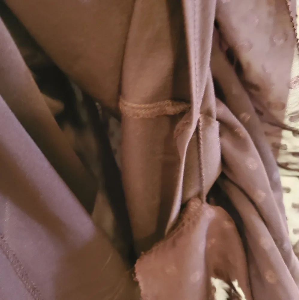 🔥SALE🔥H&M Deep Burgundy Flounced Woven Plumeti Dress 2 - Image 7