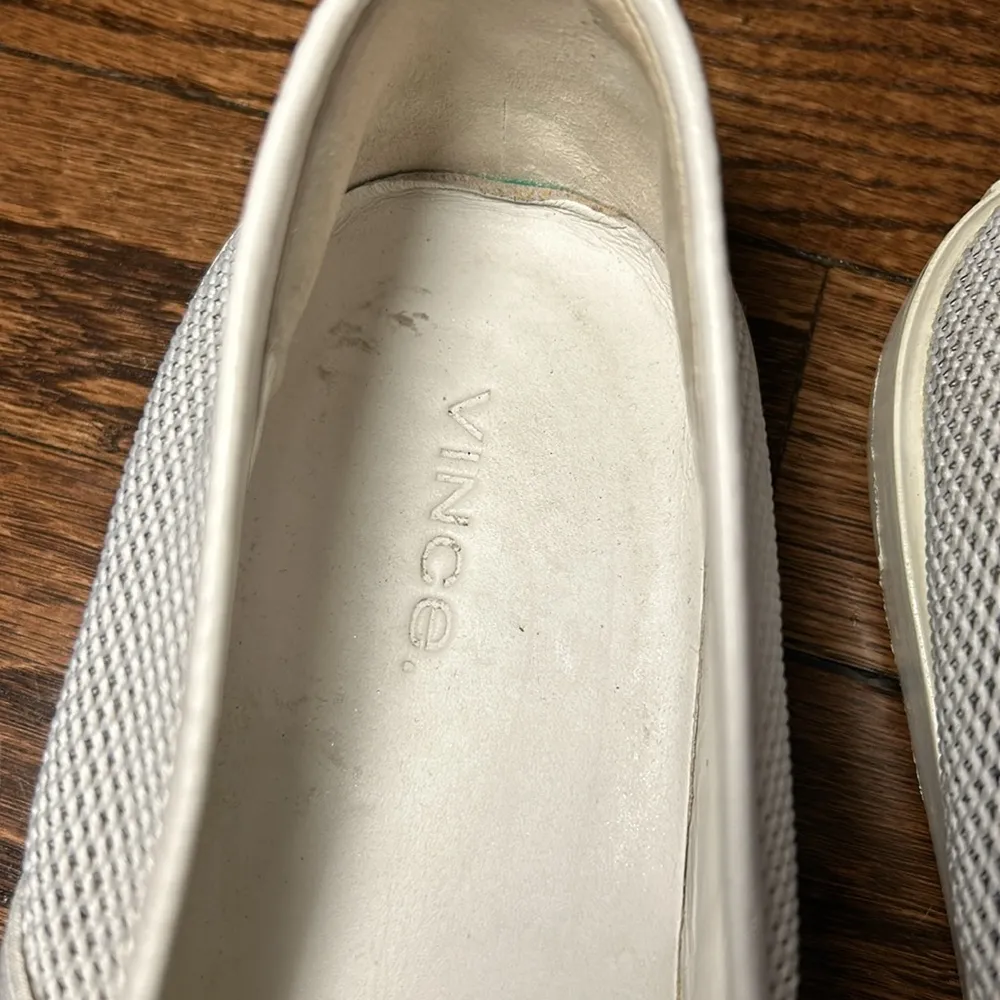 Vince Blair Woven Slip-on Sneakers White And Gray Size 9 - Image 3