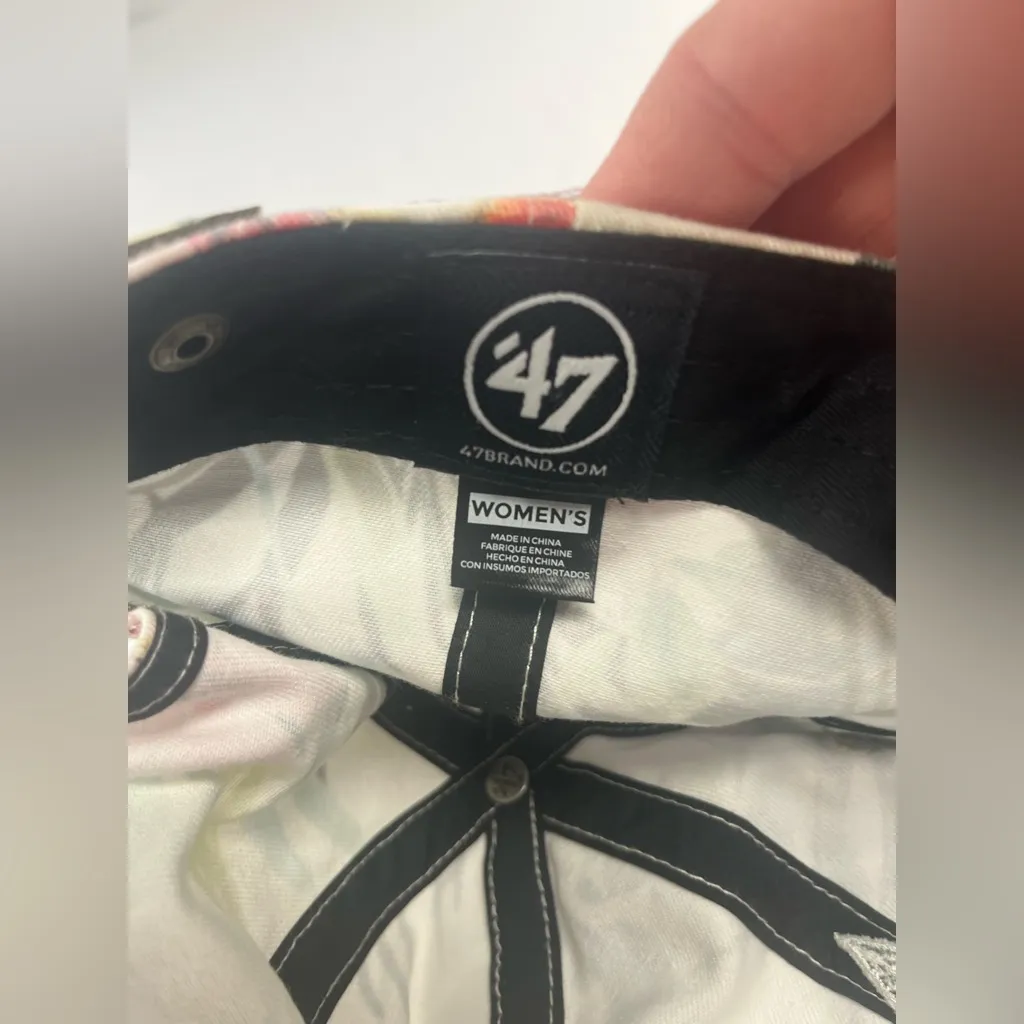 ‘47 Brand Embroidered Dallas Cowboys Tropical Print Women’s Hat w/Metal Buckle - Image 9