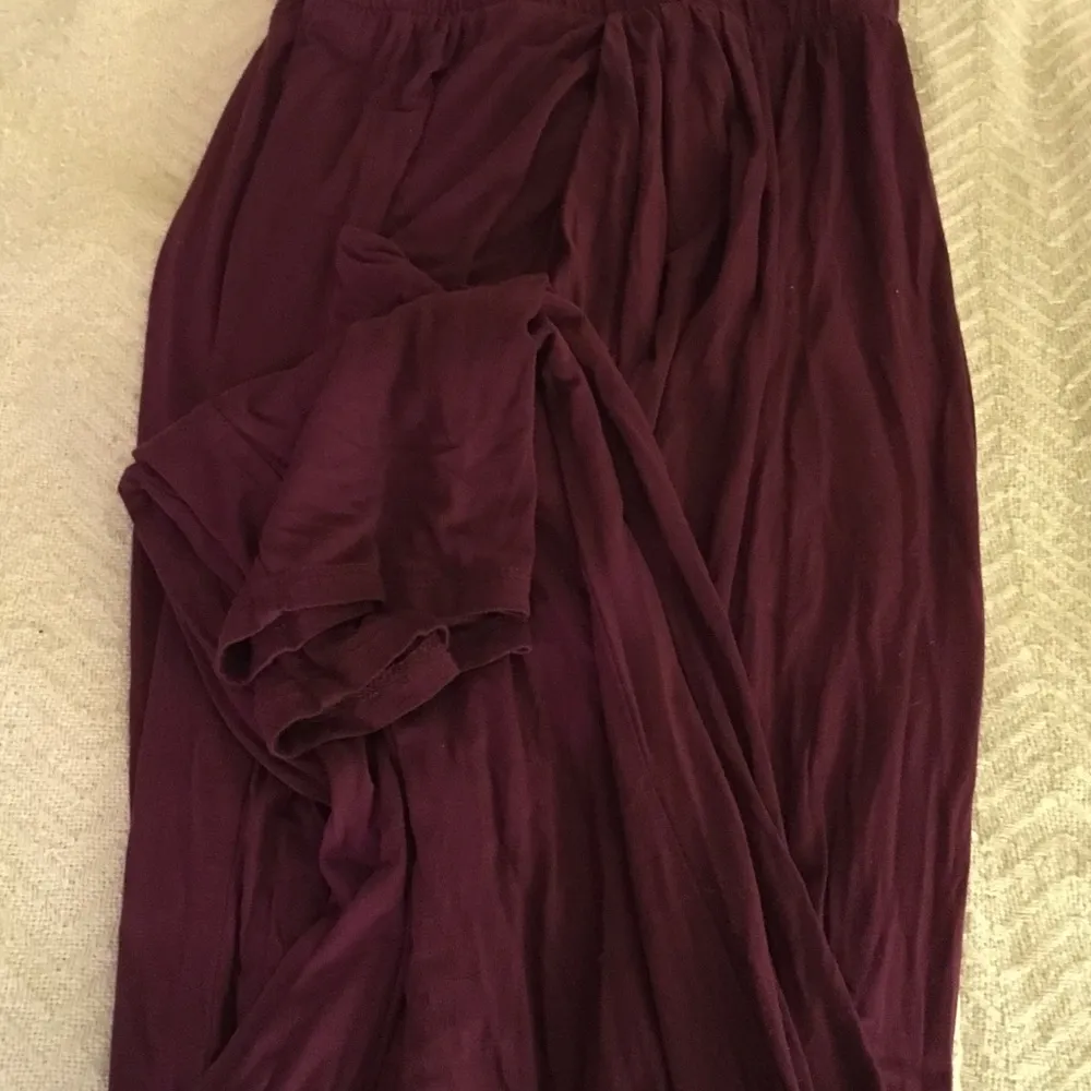 Forever 21 Burgundy soft  pants - Image 5