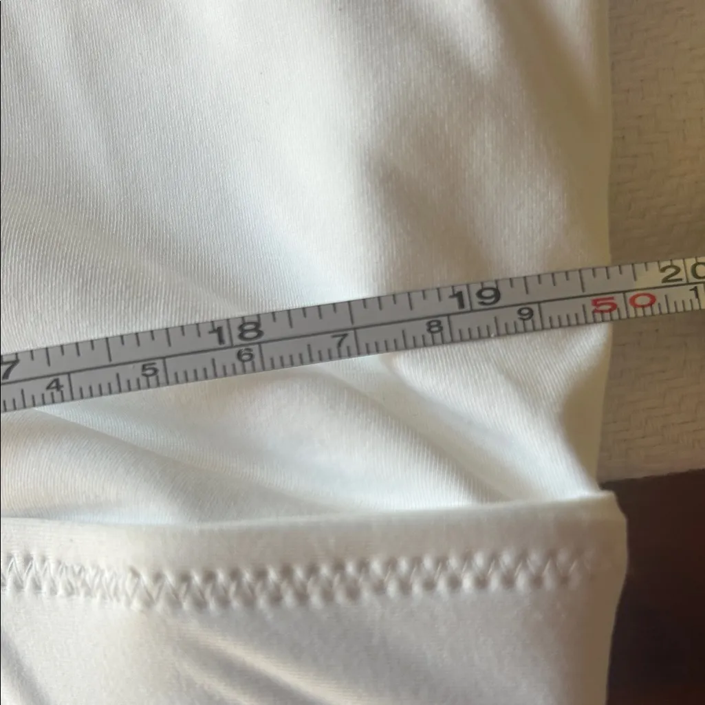 SKIMS  swim tank bikini top - Image 5