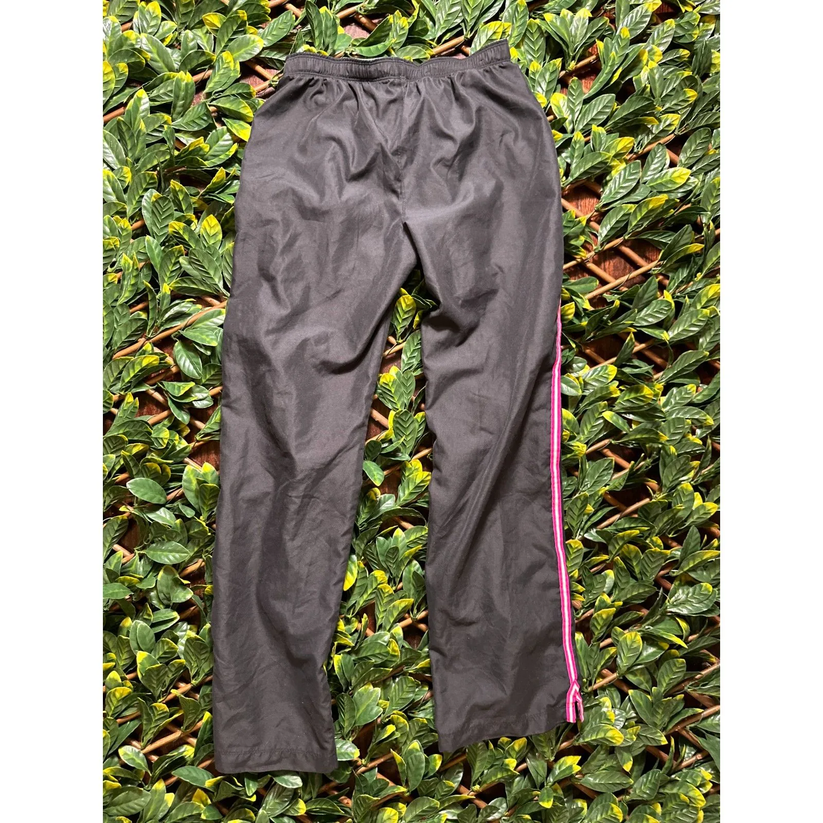 Under Armour Black Track Pants Size Small - Image 2