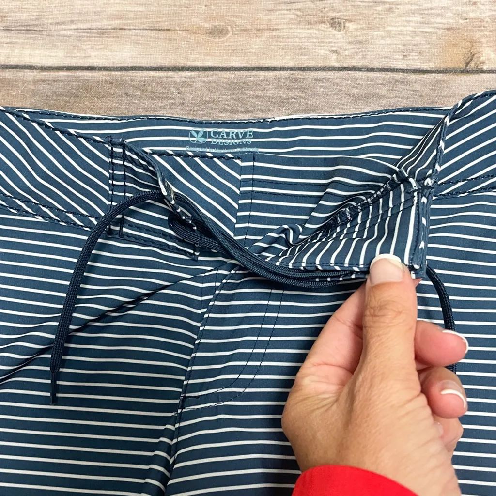 Carve Designs Navy Blue White Noosa Short Bay Stripe Board Shorts 2 GUC Pocket - Image 4