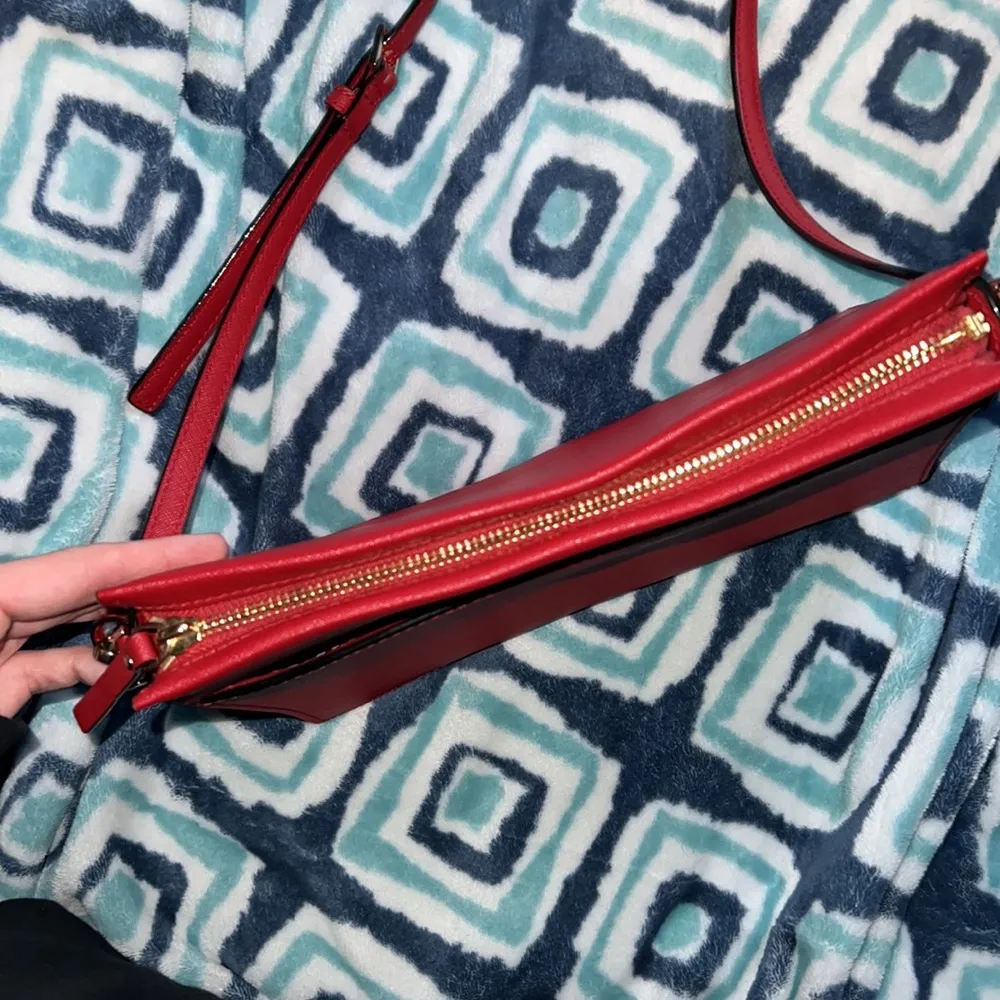 Kate Spade Street Clarise Crossbody Purse Red - Image 7