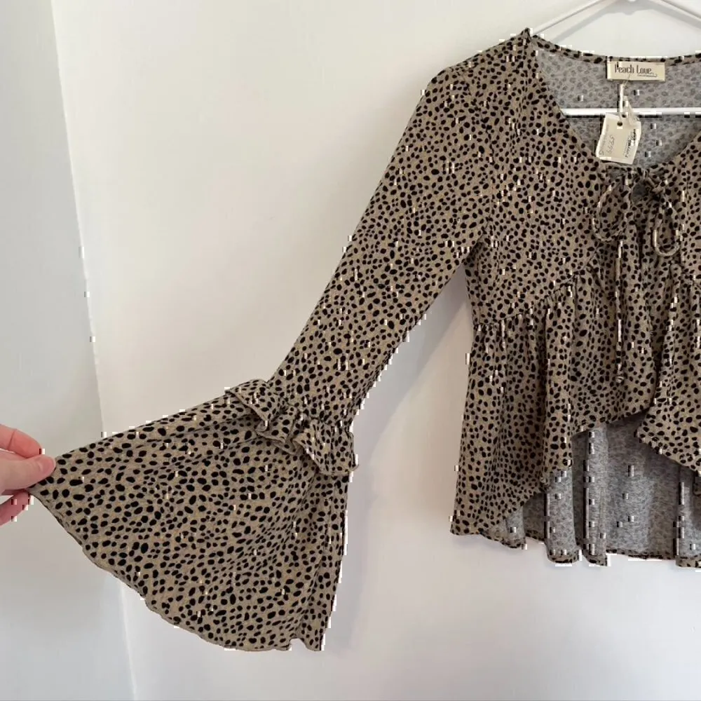 NEW NWT PEACH LOVE CALIFORNIA Tan Brown Black Dotted Long Bell Sleeve Blouse S - Image 10