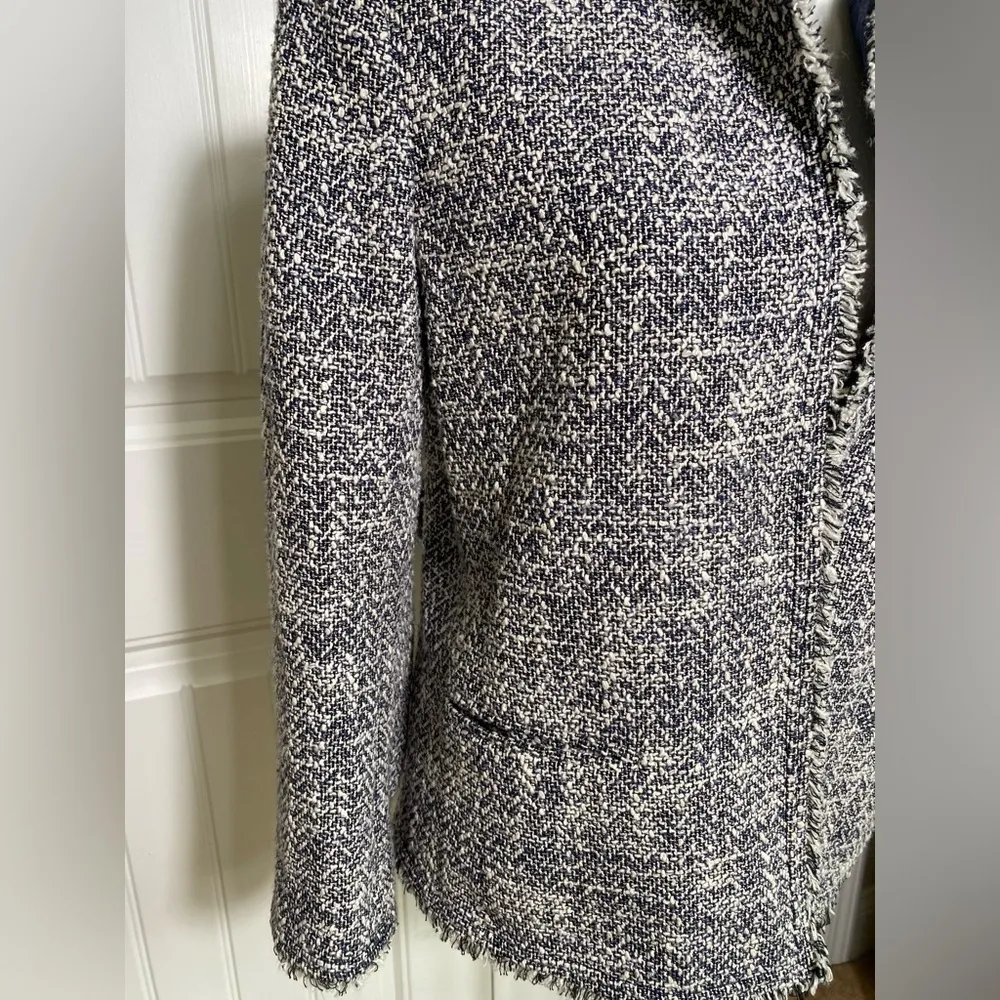 Ann Taylor Womens Cropped Tweed Jacket/Blazer Size Medium - Image 4