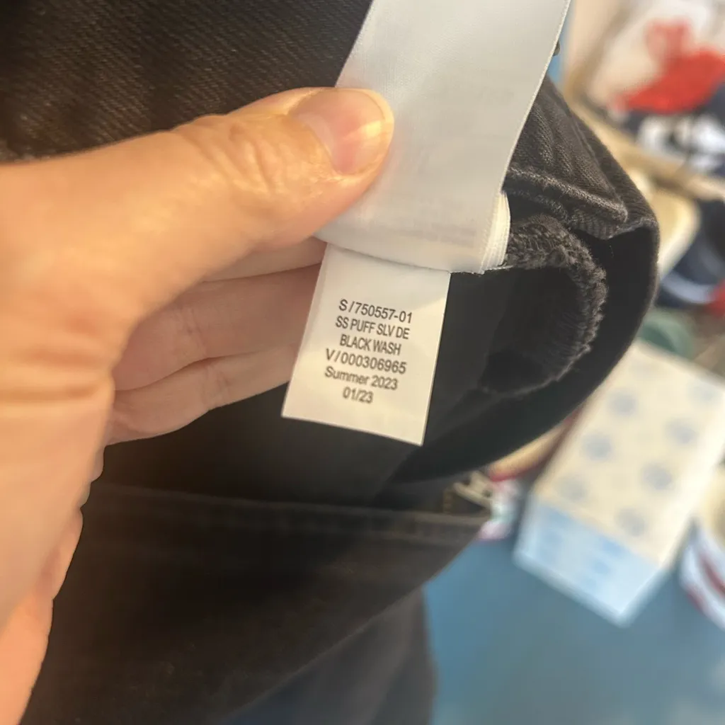 GAP Charcoal Black Denim Romper Puff Sleeves | Women’s Size 8 - Image 8