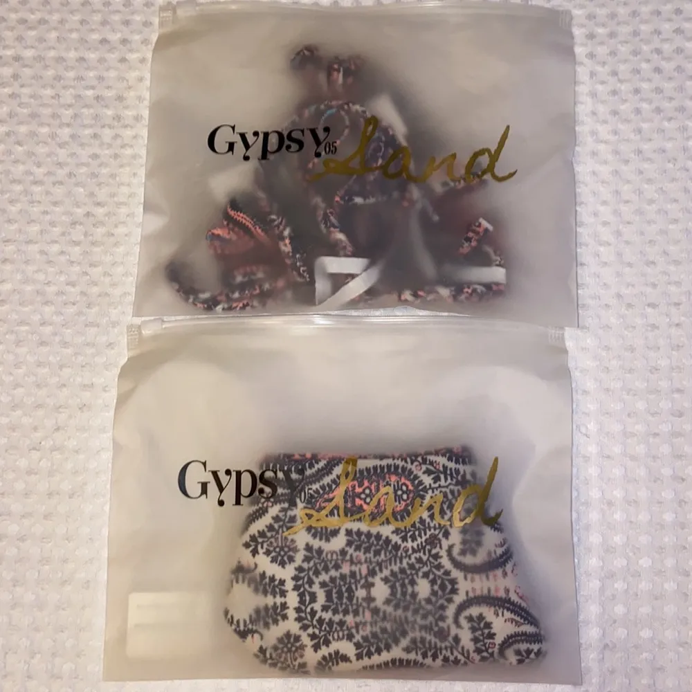 NEW! GYPSY 05 SAND Reversible Bikini Size Small Neapolitan Halter Top Cheeky - Image 14