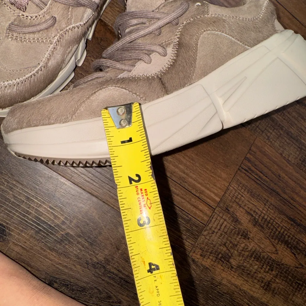 UGG Brown Suede and cow hair Women's Sneakers - Image 12