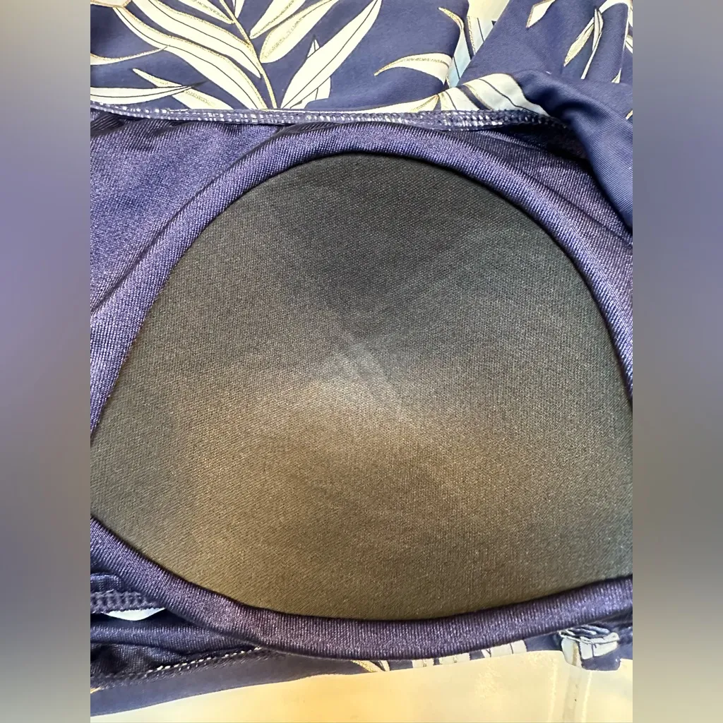 Maxine of Hollywood Gold Leaf Two Tiered Ruffle Tankini Swim Top  Plus Size 16 - Image 6