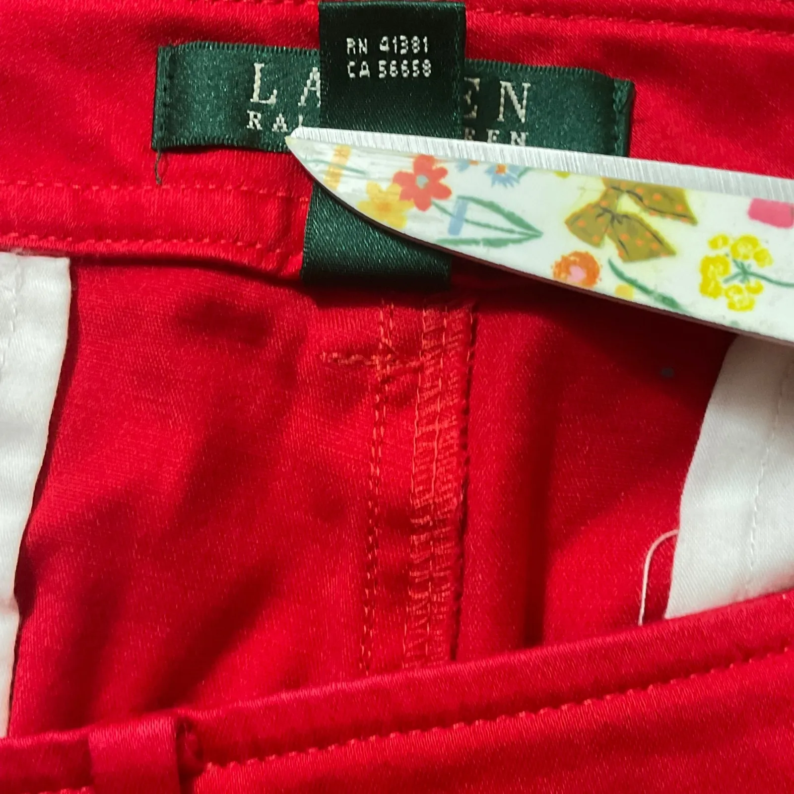 Lauren Ralph Lauren Women Red Zipper Pocket Golf Shorts Size 12 - Image 9