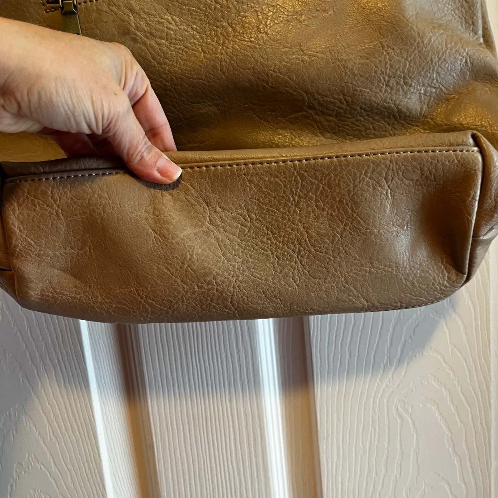 Antik Kraft Tan Faux Leather Tote Bag Whipstitch Detail Zipper Pocket - Image 5