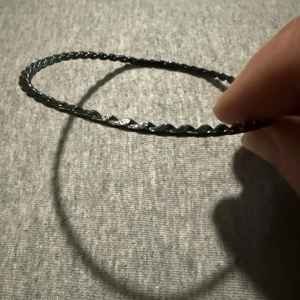 Black Twisted Bangle Bracelet Size 6 - Image 2