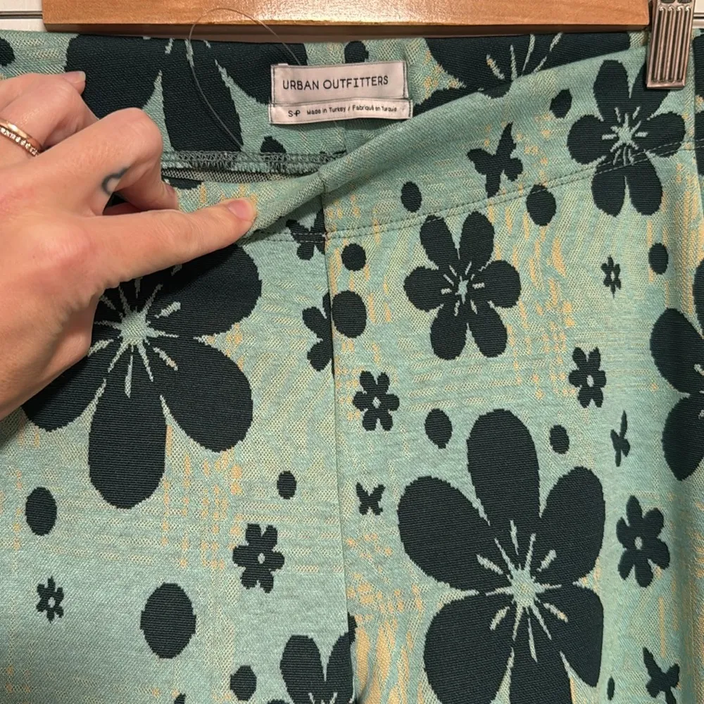 Urban Outfitters Flower‎ Power Casual Flare Pant - Small - Image 5