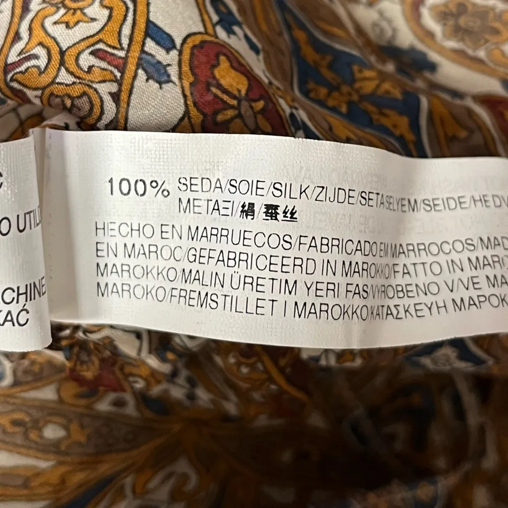 Zara Sheer Silk Button Down Scarf Blouse Cream Brown Size Medium - Image 5