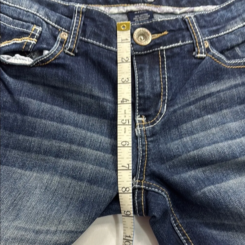 Vanity Blue Boot Cut Jeans with Subtle Fading Size undefined - Image 5