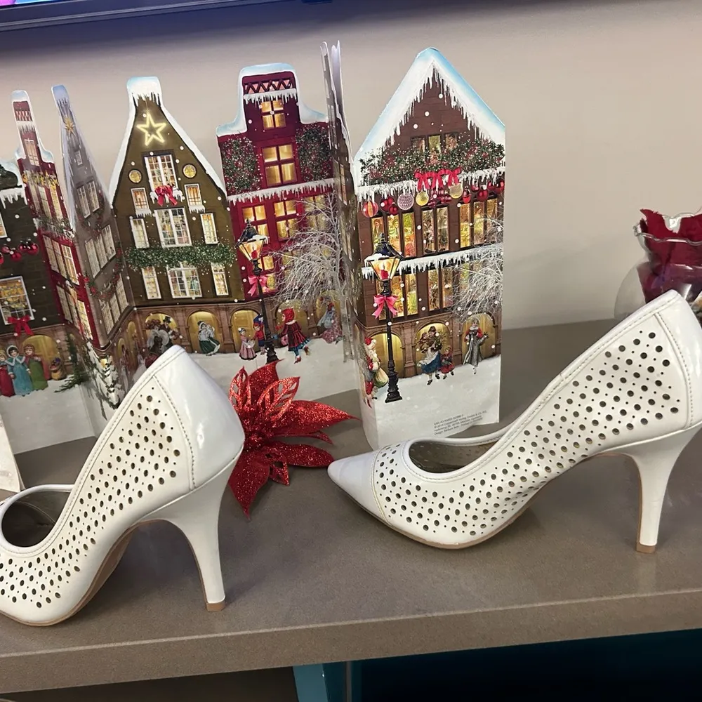 Christian Siriano Mint Green Peep - Image 5