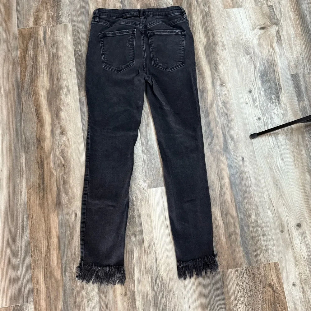 Free People Black Fringe Distressed Raw Hem Skinny Jeans W27 - Image 5
