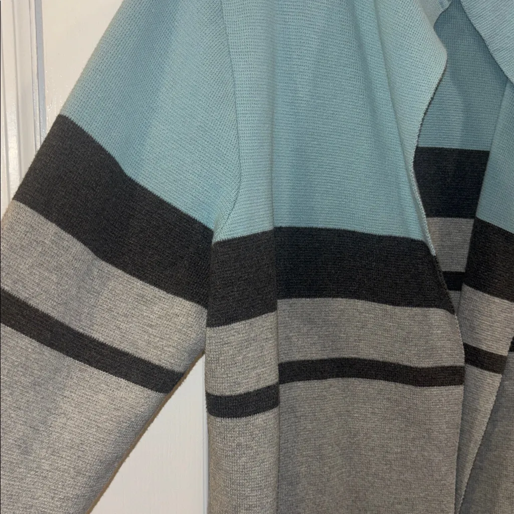 Charter Club Soft Blue and Light/ Dark Gray Knit Cardigan Open Front No Buttons - Image 6