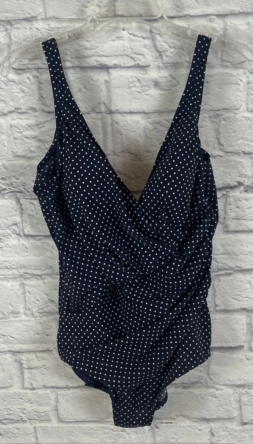 Miraclesuit NWT Pinpoint Oceanus Polkadot One Piece Slimming Swimsuit Size 14 - Image 1